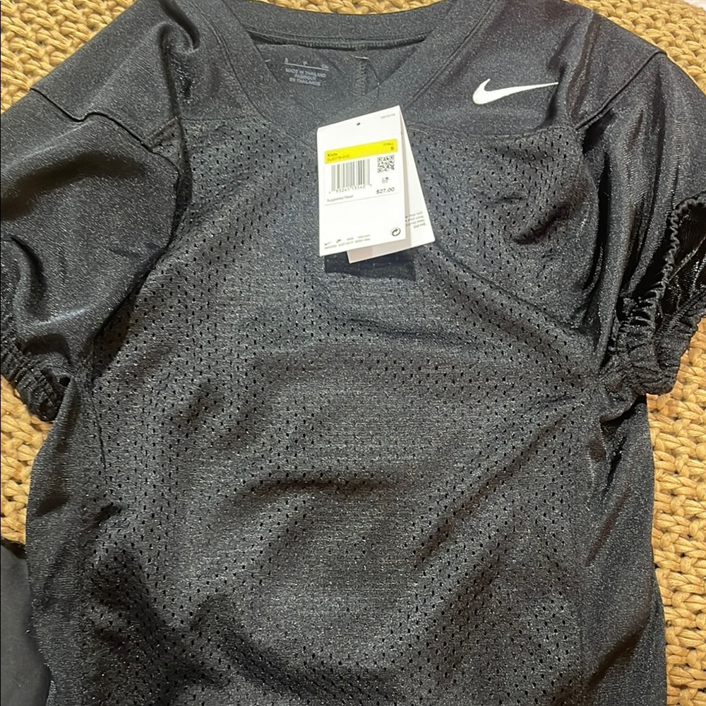 Nike Black kids practice jersey